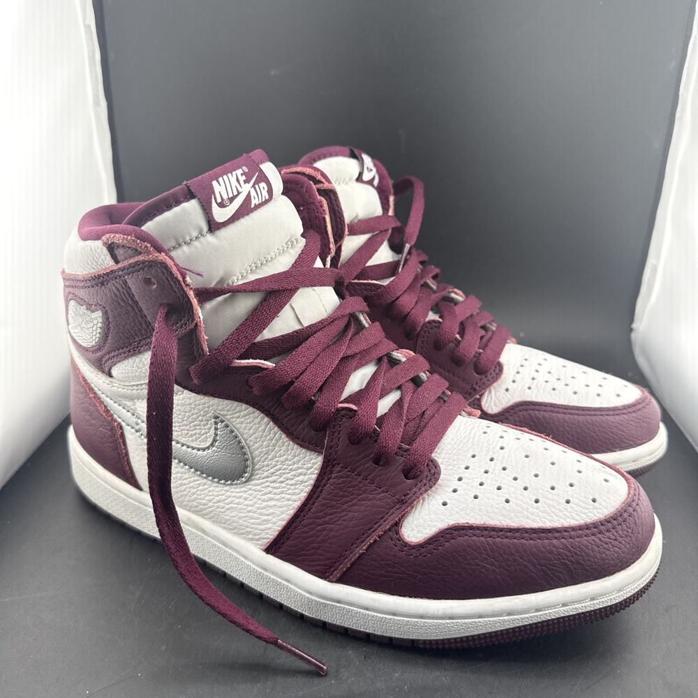 Nike Air Jordan 1 Retro High OG Bordeaux Men’s Size 8 555088-611 White Burgundy - Picture 4 of 8